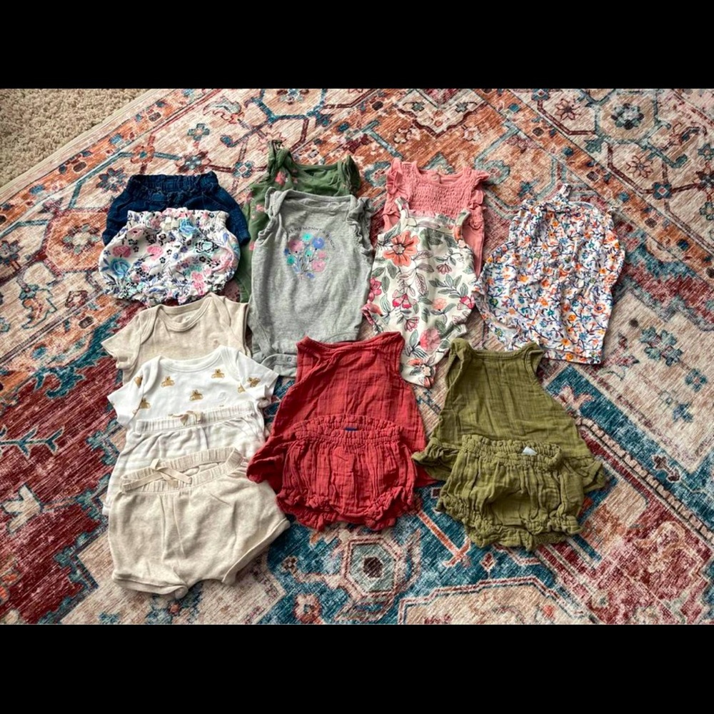 Baby Girl Gap Old Navy Clothes 3-6 Months Baby Girl Gap & Old Navy Summer Bundle
